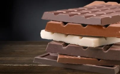 Čokoláda a pečení: Kdy sáhnout po tmavé a kdy raději použít bílou?